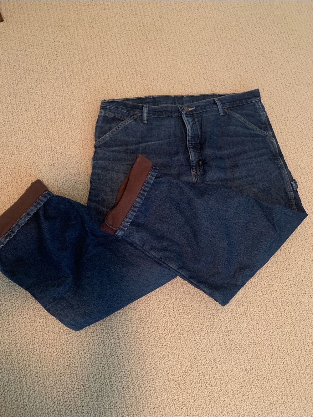 Wrangler Men’s Dark Blue Relaxed Fit Jeans with Brown Fleece Lining